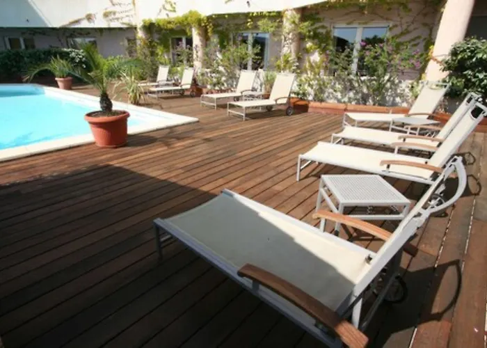 Apart Otel En Aparte