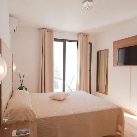 Aparthotel En Aparte 2*