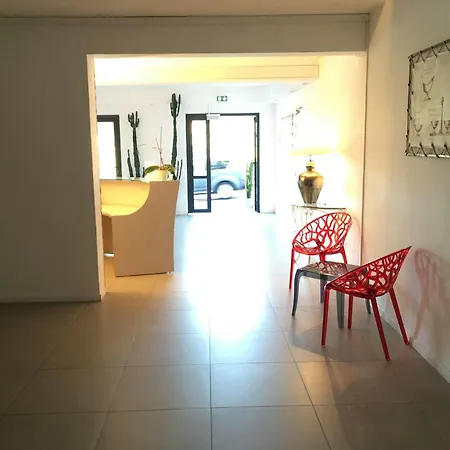 En Aparte 2* 维琪奥港